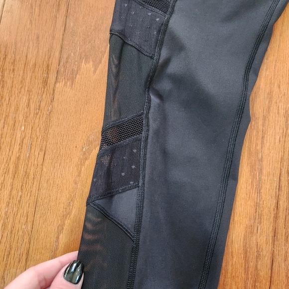 Lululemon Just Breathe Black High Waist Mesh Leggings - Picture 3 of 10